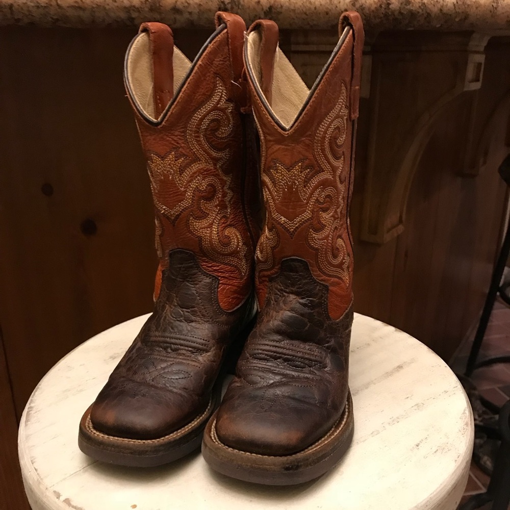 Boys cowboy boots